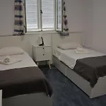 Holiday home Sunny Petrcane